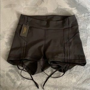 Vull Sport High Waist Hike Short
